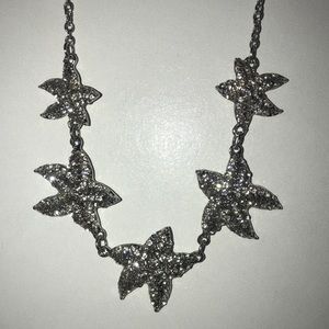 🌹✨ Starfish Necklace